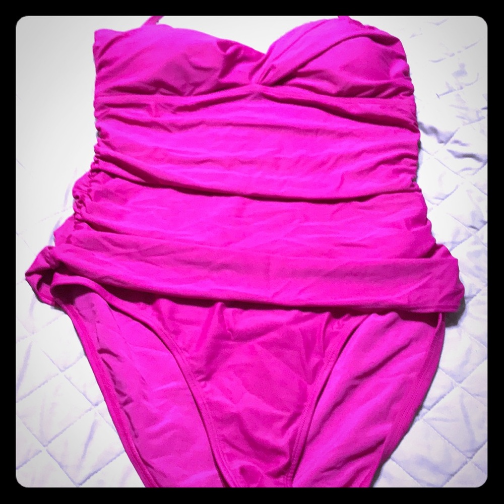 One Piece, Swimsuit, top padding, tummy control